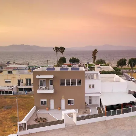 On The Breeze 2 Apartment *