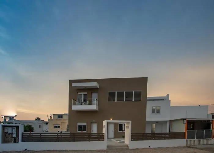 On The Breeze 2 Apartment